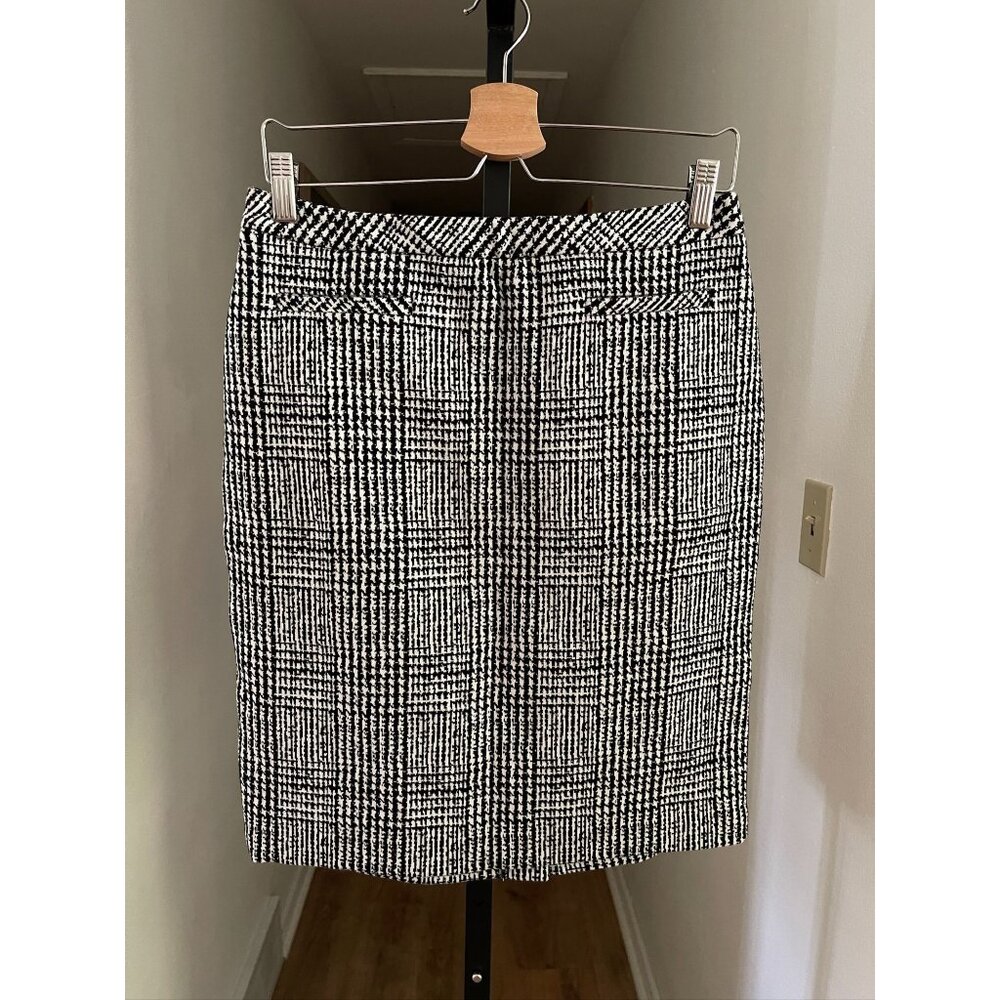 NWT Talbots Petites 10P Black & White Houndstooth Pencil Skirt